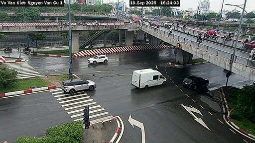 Nearby camera context outside corridor